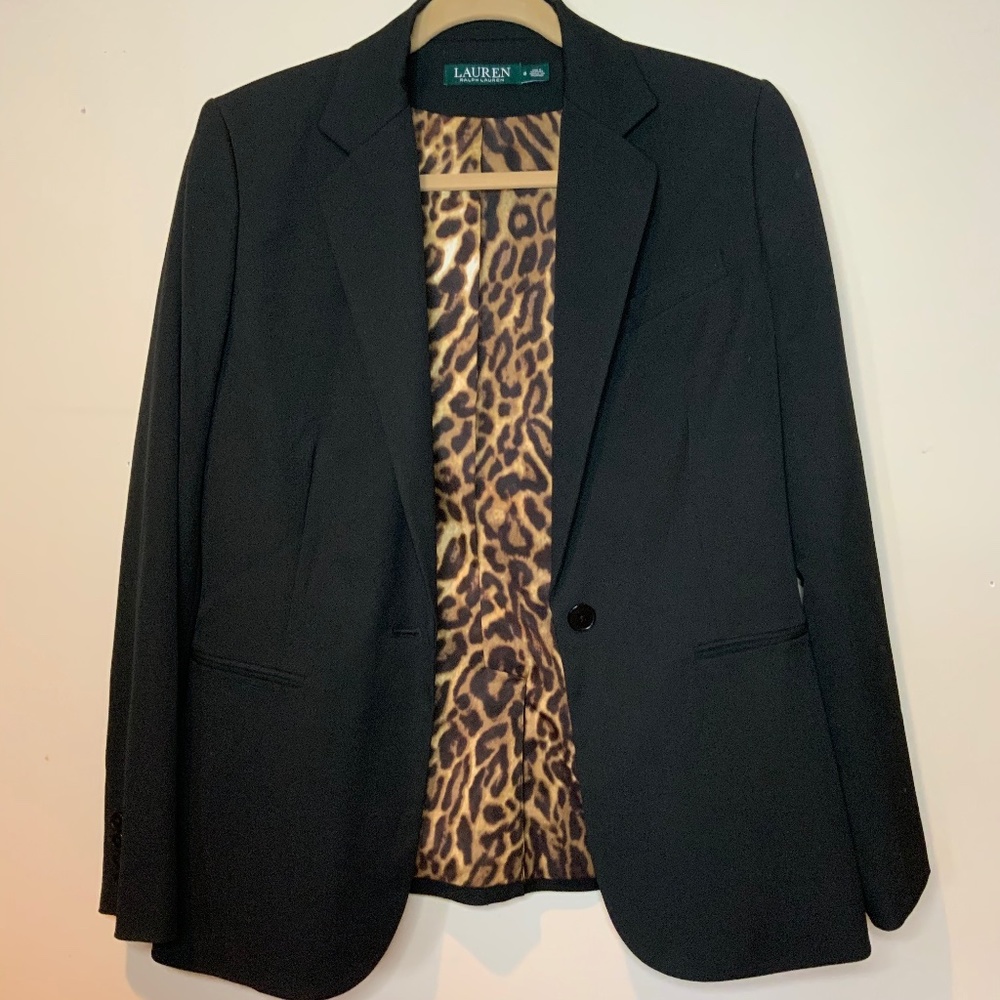 Black /leopard lining blazer